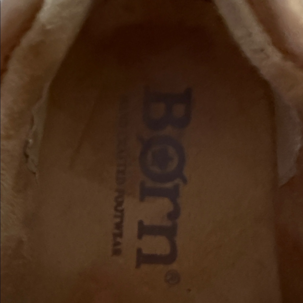 Born Women’s Tan Leather Milan Sneakers size 8 - Picture 4 of 6